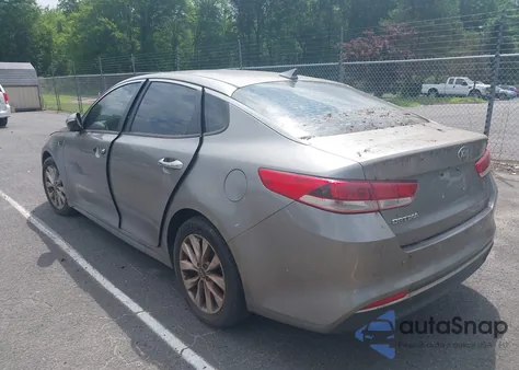 2018 Kia Optima Lx z USA, uszkodzony, nr VIN 5XXGT4L39JG253627